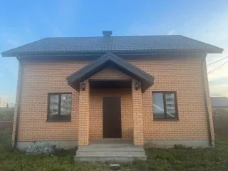 Два дома 152,4 кв.м. и участки 785 кв.м., Орловская обл., Орловский м.о., д. Образцово, ул. Новая, д. 49. Земельный участок кадастровый номер: 57:10:0030801:13613; жилой дом кадастровый номер: 57:10:0030801:19009. Имущество находится в залоге.