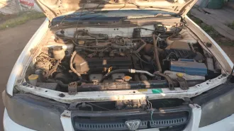 Nissan Avenir 2000 Легковой автомобиль, марка: Ниссан Авенир, год изготовления: 2000, г/н: Х298АН138.