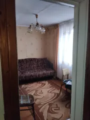 Жилое здание 97.7 кв.м и земельный участок 5000 кв.м, д. Климово, Торжокский р-н, Тверская обл. Объект индивидуального жилищного строительства, назначение: жилое, площадь 97,7 кв. м, этажность: 1, в том числе подземных 0, расположенный по адресу: Тверская обл, р-н Торжокский, с/п Большепетровское…