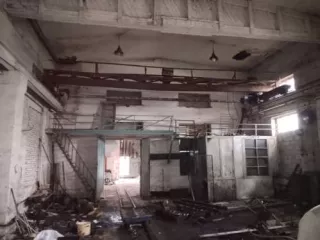 Помещение. Кадастровый номер: 66:61:0213003:3146. Площадь: 587,9 кв.м. Адрес: Свердловская обл., г. Серов, ул. Кузьмина, д. 92, строен. 5. Назначение: нежилое. Этаж: 1. Земельный участок. Кадастровый номер: 66:61:0213003:376. Площадь: 2140 кв.м. Адрес: Свердловская обл., г. Серов, ул. Кузьмина, 92…