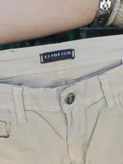 Спортивные костюмы«Tommy Hilfiger»Обувь, маркированная товарным знаком «Balenciaga»Головной убор, маркированный товарным знаком «Mercedes-Benz»Трико, маркированное товарным знаком «Moncler» Платки, маркированные товарным знаком «KARL LAGERFELD»Майки, маркированные товарным знаком «Adidas» Брюки…