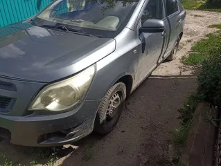 Chevrolet Cobalt, 2014. Автомобиль марки CHEVROLET COBALT, 2014 года выпуска, VIN XWBJF69VJEA078124. По адресу: 442246, Пензенская область, г Каменка, ул Инициативная, д 5, кв 2. Осмотр имущества производится по согласованию с финансовым управляющим 2 раза в неделю в будние дни с 10:00ч. до…
