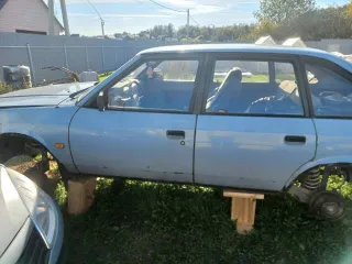 Москвич 214122 1995 года, цвет нарва, мощность двигателя 85 л.с., объем 1690 куб.см. VIN: XTB214122S0558759, гос. номер О078ВС50, номер двигателя S0558759, номер кузова 0631307.