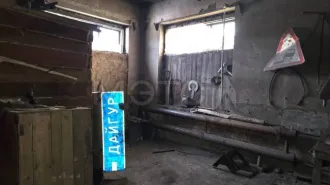 Территория базы, аренда 22672 кв.м, здания: контора 135,4 кв.м, гараж 72,3 кв.м, автопрофилакторий 521,3 кв.м, инертные материалы, АБЗ QCQ-20 (QCQ-20), Забайкальский край. Право долгосрочной аренды земельного участка, кадастровый номер 75:20:120104:63, площадь - 22672 кв. м. Состояние…