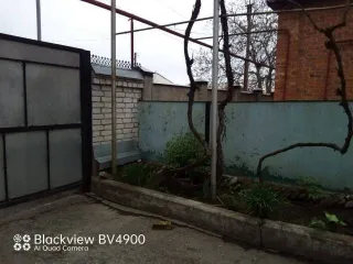 Жилое здание 78.2 кв.м и земельный участок КБР: Здание, назначение: жилое, c кадастровым номером 07:06:1800041:194, общей площадью 78,2 кв.м., местоположение: КБР, г. Терек, ул. Гагарина, дом 51; Земельный участок, виды разрешенного использования объекта недвижимости: под индивидуальную жилую…