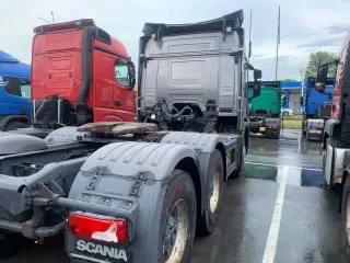 Грузовой тягач седельный SCANIA P440 A6X4HZ, 2018 года YS2P6X40002148621