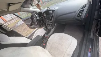 Ford Focus, 2012 легковой автомобиль, марка: ФОРД ФОКУС, год изготовления: 2012, цвет: СЕРО-КОРИЧНЕВЫЙ, VIN: X9FMXXEEBMCY60649, ПТС: 47HO 304923, г/н: C106XC22, двигатель №: CY60649, мощность двигателя, л. с. (кВт): 104.72 (77), рабочий объем двигателя, куб. см: 1596, кузов №: X9FMXXEEBMCY60649…