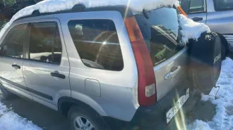 Honda CR-V 2004 года, 158 лс, полный привод, АКПП. Транспортное средство ХОНДА ЦРВ, 2004 года выпуска, кузов JHLRD78894C046531, государственный регистрационный номер С190КЕ54 ТС б/у, возможно наличие скрытых дефектов. Документы на транспортное средство отсутствуют.