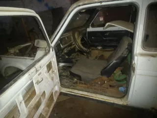 Автомобиль УАЗ -390945 Р374ХМ 34, ключи/документы не передавались.