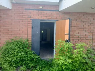 Дом и два земельных участка 570 кв.м, Волгоградская область. Дом и земельный участок 570+/-17 кв.м. в Волгоградской обл. Еще дом и земельный участок 570+/-17 кв.м. в Волгоградской обл. Еще земельный участок, площадь 570+/-17 м, кад. № 34:20:040001:612 Волгоградская обл., район Новониколаевский, х…