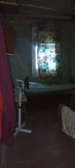 Жилое здание, площадь 42,9 кв.м., кадастровый номер 61:08:0070401:259 и земельный участок, площадь 1334 кв.м., категория земель - земли населенных пунктов, разрешенное использование - для ведения личного подсобного хозяйства, кадастровый номер 61:08:0070401:107. Адрес: Ростовская обл., Волгодонской…