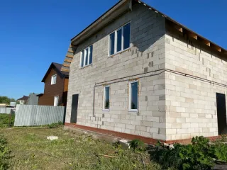 Земельный участок 1060 кв.м, дом 90 кв.м, д. Большой Березник, Пермский край. Дом, площадью: 90 кв.м, с кадастровым номером: 59:40:0600102:850, расположенный на земельном участке, площадью: 1060 кв.м, с кадастровым номером 59:40:0600102:753; адрес: Российская Федерация, Пермский край, муниципальный…