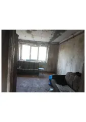 Квартира 64,8 кв.м., доли 1/4. Оренбургская область, Кувандыкский р-н, с Новосамарск: 1/4 доля квартиры, еще 1/4 доля квартиры, еще 1/4 доля в праве на жилое помещение. Площадь: 64,8 кв.м. Адрес (местонахождение): Оренбургская область, Кувандыкский р-н, с Новосамарск, ул Советская, д 2, кв 2…