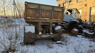 Полуприцеп самосвальный 2004 года, модель 93701-01, государственный номер АА7461 75RUS. Состояние крайнее "условно пригодное", близкое к "удовлетворительному". Требует проведения обслуживания и ремонта отдельных систем и агрегатов. Внешний вид удовлетворительный. Реализуемое имущество неоднократно…