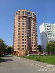 Помещение, жилое (квартира), кадастровый номер объекта: 77:02:0024026:2488, расположенное по адресу: г. Москва, вн. тер. г. муниципальный округ Марьина роща, ул. Тихвинская, д. 14, корп. 1, кв. 15, этаж 4, площадь 48,3 кв.м. В залоге ПАО Банк "ПСБ".