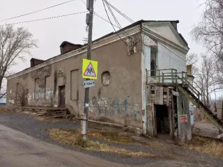 Нежилые помещения, расположены по адресу: г. Ачинск, гп. Мазульский, ул. Чернявского (ул. Ленина), 4, пом. 1, 4, 5, 6. Общая площадь: 753. Кадастровый номер объекта недвижимости (здания, сооружения), в пределах которого расположено помещение: 24:43:0201008:432 | 24:43:0201008:558 |…
