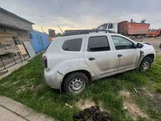 Renault Duster 2021 года, 116 лс. Автомобиль Renault Duster, 2021 г.в., VIN X7LHSREE468614418, цвет: белый, находится на закрытой территории базы в Якутии, г. Усть Кут, Аэропорт, 7 км. В ходе осмотра установлено, что автомобиль без критичных повреждений, но требуется комплексный ремонт ходовой…