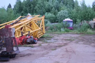 Земельный участок (для ИЖС) с находящимся на нем объектом незавершенного строительства, кад. №43:12:430163:169, адрес: Кировская область, Кирово-Чепецкий район, с/п Просницкое