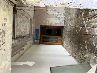 Недвижимое и движимое имущество - здание, назначение: нежилое (гостиница), кад номер: 50:60:0020103:58; здание, назначение: нежилое (проходная), кад номер: 50:60:0020103:55; помещение, назначение: нежилое (теплица), кад номер: 50:60:0020103:92; сооружение, назначение: нежилое (благоустройство с…