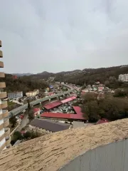 Квартира 39,6 кв.м Сочи №278, кадастровый номер:23:49:0201012:2485 (в многоквартирном жилом доме с кадастровым номером:23:49:0201012:2392), назначение помещения: жилое, площадь жилая 39,6 кв.м, кроме того балкон 5,4 кв.м., этаж 17, адрес: Российская Федерация, Краснодарский край, городской округ…