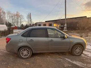 Лада Гранта 219010, 2013, VIN: XTA219010DY032244, серебристо-серый