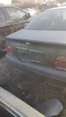 Toyota Avensis 1999, седан, без государственного регистрационного знака, VIN отсутствует.