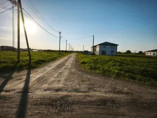 Земельный участок 1068 +/- 11 кв.м и дом 117,5 кв.м в Ленинградской обл., расположенные по адресу: Российская Федерация, Ленинградская область, Гатчинский район, Веревское сельское поселение, д.Горки, ул.Благодатная, з/у 21. Кадастровый номер участка: 47:23:0259004:2144, кадастровый номер дома…
