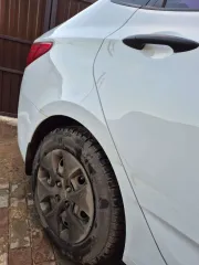 Автомобиль Hyundai Solaris 2014 года выпуска, VIN Z94CT41DBFR327506. В залоге у Совкомбанка.