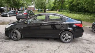 Hyundai Solaris 2013, автомобиль марки Hyundai, модели Solaris, год выпуска 2013, идентификационный номер (VIN): X94CU41DBDR236630. Для получения всей имеющейся информации (в том числе фото) направить запрос на адрес эл. почты (в теме письма указать ФИО должника): rudnichenko.torg2025@yandex.ru…