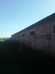 Земельный участок, площадь 2389 +/-17 кв.м., адрес: Россия, Респ Башкортостан, г Сибай, ул. Тимирязева, дом 1/2 Ж, кадастровый номер: 02:61:020101:2902. Находится в совместной собственности. Здание, площадь 630.4 кв.м., назначение: Нежилое, адрес: Россия, Респ Башкортостан, г Сибай, ул. Тимирязева…
