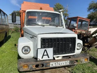 Мусоровоз КО 440 2006. Идентификационный номер (VIN): XVL48321260000122. Марка и (или) модель ТС: КО 440. Наименование (тип ТС): Грузовой прочее. Категория ТС: С. Год изготовления ТС: 2006. Модель, № двигателя: Д245.7Е2 192510. Шасси (рама) № 33090060898164. Кузов (кабина, прицеп) № 33070060099173…