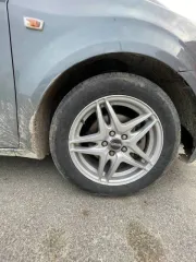 Легковой автомобиль Chevrolet Aveo 2013 года выпуска, цвет серый металлик, VIN XUFTA69EJDN002640, мощность двигателя 85 л. с. (116 кВт), разрешённая максимальная масса 1619 кг, масса без нагрузки 1314 кг.