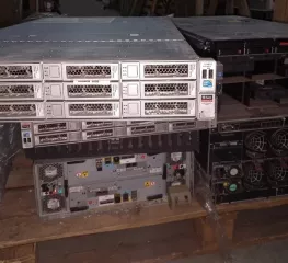 Серверное оборудование HP, 1 шт.
Програмно-аппаратный комплекс ViPNet Coordinator HW1000, 1 шт.
Серверное оборудование, 1 шт.
Полка расширения Modular SAS/SATA Storage Expansion Tray + Жесткий диск (6 шт.), 1 шт.
Ленточный привод HP MSL LTO-5 Ultrim 3000 SAS Drive Upgrade Kit, 1 шт.
Сервер  HP…