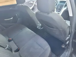 Opel Astra, 2010 года, 115 лс, 282365 км еще Ид.№ (VIN): XUFPD6DD2B3002280 Марка, модель ТС: Opel Astra Категория ТС: B Год изготовления ТС: 2010 Модель, № двигателя: A16XER 20PX7274 Шасси (рама) №: Кузов (коляска) №: XUFPD6DD2B3002280