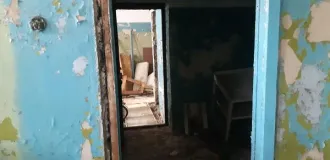 Нежилое помещение ветеринарный участок 486.3 кв.м Магаданская область Нежилые помещения (ветеринарный участок), общей площадью 486,3 кв. м, кадастровый номер 49:01:050102:281, расположенные в одноэтажном нежилом здании по адресу: Магаданская область, Ольский район, с.Клепка, ул. Центральная, д. 25…