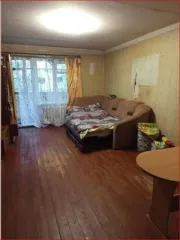 Квартира 60,1 кв.м, Кировская область, Лузский район, город Луза, улица Титова, дом 2А, квартира 28. Общая площадь 60,1 кв.м. Кадастровый номер 43:16:310126:516. Продается 1/2 доли в праве общей долевой собственности.