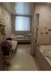 Доля квартиры 46,9 м², Челябинская область. 1/5 доля квартиры в Челябинске, еще 1/5 доля квартиры в Челябинске, еще 1/5 в жилом здании с КН 74:36:0322003:793, пл. 46,9 кв. м, по адресу: Челябинская область, г. Челябинск, ул. Суркова, д. 18, кв. 18.