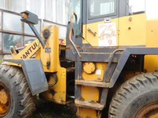 Погрузчик фронтальный Shantui SL30W /7054 ЕА/ гар №1397. Ознакомление с порядком проведения осуществляется по телефону: 8 (916) 511-81-30 в рабочие дни с 11-00 до 14-00. Запросы на ознакомление с документами на имущество, организацию осмотра, принимаются по адресу электронной почты…