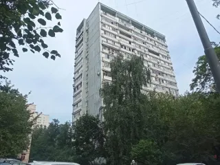 Нежилое помещение по адресу: г. Москва, шоссе Сколковское, д. 20, пом. 1Н, площадью 142,9 кв. м. (Этаж № 1), кадастровый номер: 77:07:0008005:10176. Назначение нежилого помещения: Бытовые услуги. Общая площадь: 142.9.