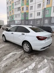 LADA Vesta 2024 Легковой автомобиль модели: LADA, марка: Vesta, год выпуска: 2024 г., идентификационный номер: XTAGFL110R0782934. Осмотр имущества осуществляется по предварительной записи с организатором торгов Конт. тел: +79126876561, эл. адрес: shamoi.arbitr@yandex.ru. Местонахождение…