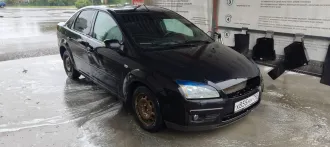 Ford Focus 2007 года выпуска, VIN WF04XXWPD47C88692.