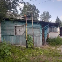 Квартира 38 кв.м., Курская область, г. Льгов. Жилое помещение, назначение: жилое, общей площадью 38 кв.м., кадастровый номер 46:32:010103:5666, расположенное по адресу: Российская Федерация, Курская область, г. Льгов, ул. Литейная, д. 40, кв. 1. Вид жилого помещения: квартира.