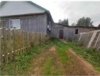 Жилое помещение  квартира , площадь: 62,5 кв.м., кадастровый номер: 81:06:1430001:70 и земельный участок, площадь: 1 430 кв.м., кадастровый номер: 81:06:1430001:33, категория земель: земли населенных пунктов, вид разрешенного использования: для ведения личного подсобного хозяйства. Адрес …