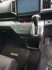 Honda Stepwgn Spada 2014 автомобиль марки Honda модель Stepwgn Spada 2014 г.в. VIN-номер RK61403436 предварительно направив запрос в произвольной форме на почту dolgiminus@mail.ru авто находится в г. Первоуральске