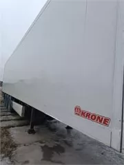 Полуприцеп, Krone SD рефрижератор, VIN: WKESD000000502556. Информацию о составе и характеристиках можно получить в рабочие дни с 10:00 до 16:00, отправив запрос на asv551@yandex.ru.