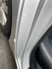 Kia Cerato 2015 года выпуска, VIN: XWEFX411BF0008409, автомобиль в хорошем техническом состоянии, двигатель работает без нареканий. Коробка АКПП требует внимания, пинки при переключении передач. Лакокрасочное покрытие требует внимания, сколы, царапины. Ходовая часть также требует внимания.