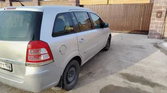 Opel Zafira 2012, VIN: XWF0AHM75C0002137, цвет кузова: Серебристый