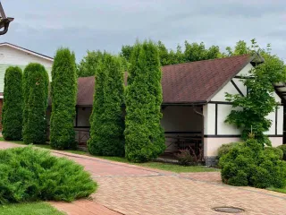 База отдыха с недвижимостью 1713,8 кв.м Тверская обл. Загородный действующий бизнес комплекс (база отдыха) в Тверской обл. Загородный бизнес комплекс (база отдыха), расположенный по адресу: Тверская область, муниципальный округ Калининский, село Бурашево, включающий в себя: - Административное…