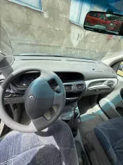 Renault Scenic 2001 года, цвет темно-зеленый, VIN VF1JA04B525811457.