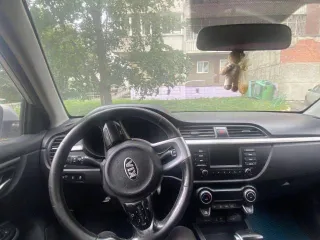 Kia Rio 2019 года, 123 л.с., пробег 215069 км, автоматическая коробка передач. VIN: Z94C241BBKR130835.